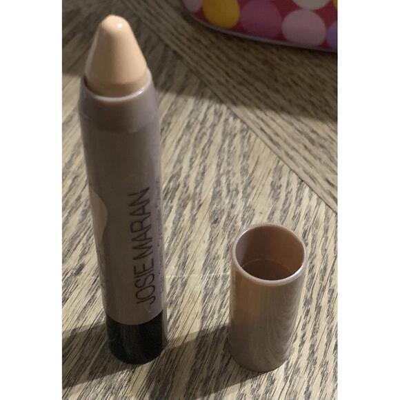 JOSIE MARAN Argan Creamy Concealer Crayon LIGHT 1 TWIST UP FLAWED READ - Picture 3 of 3